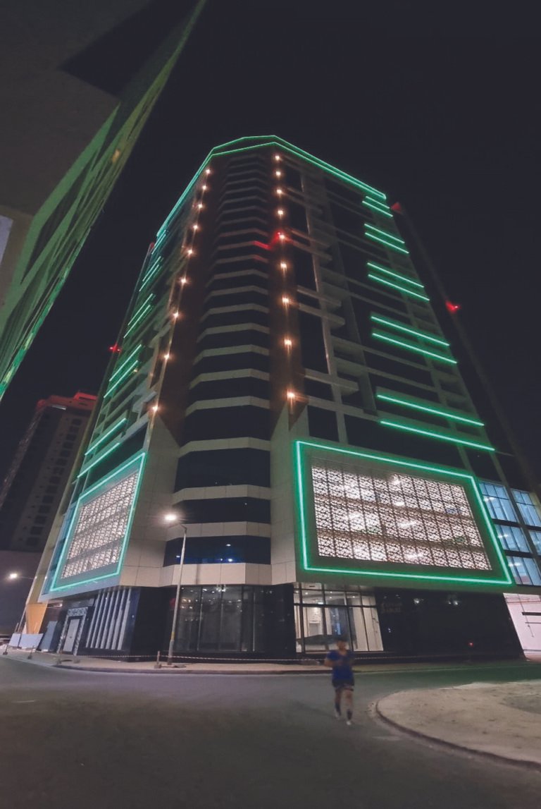 JUFFAIR GABLES FAÇADE LIGHT