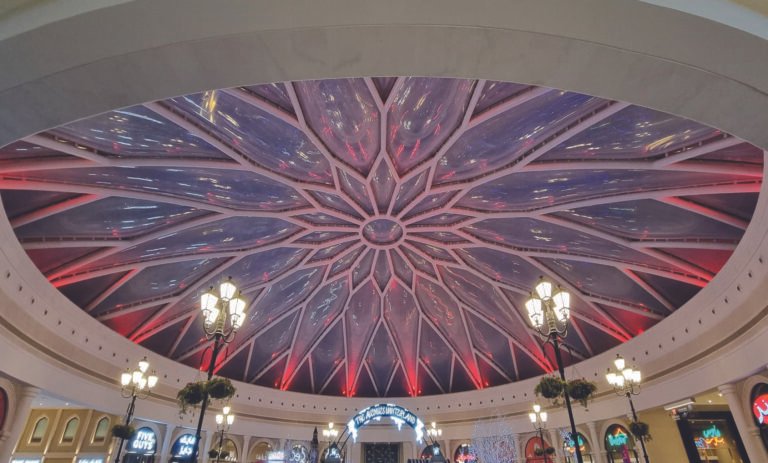 THE AVENUES MALL DOME MANAMA FAÇADE LIGHT