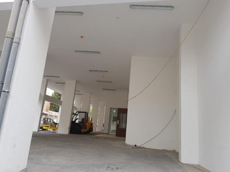 10 Story Building Adlayia